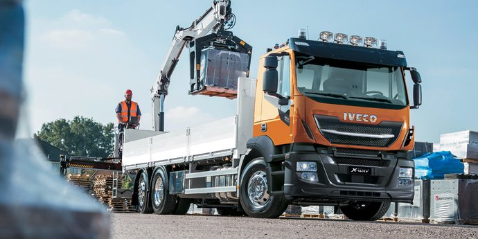 IVECO Stralis X-WAY Kran